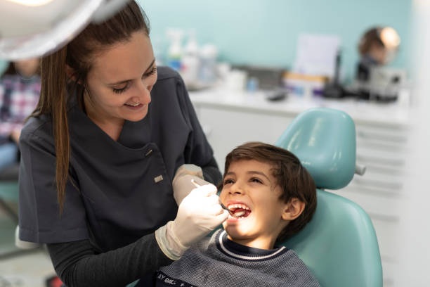 Best Cracked Tooth Emergency Dentist  in Livingston, CA